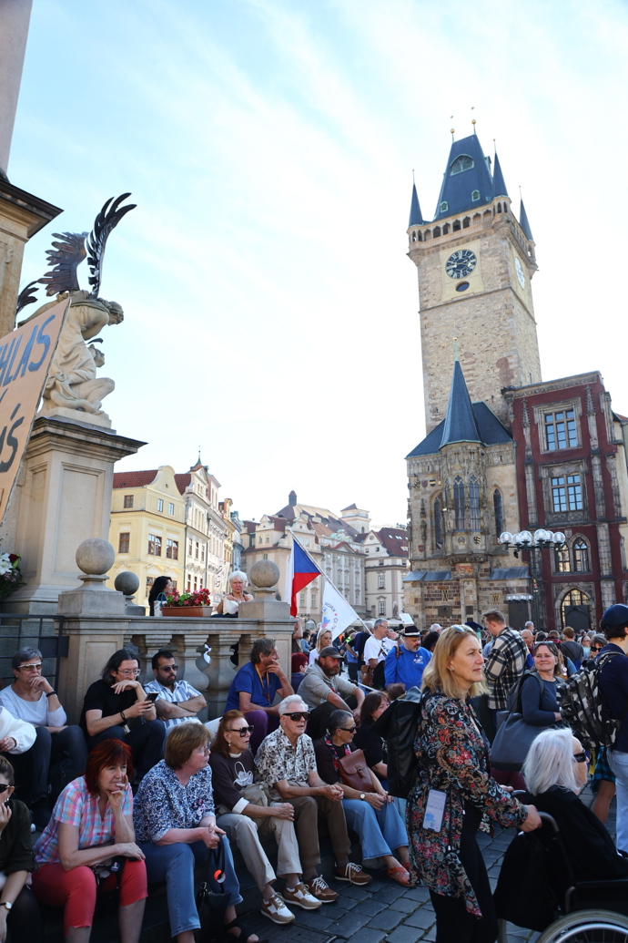 FOTO: Demonstrace na Staroměstském náměstí v Praze - 28.září 2026. – stránka 27