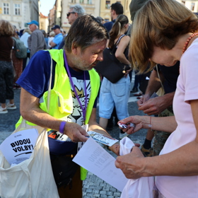 Demonstrace na Staroměstském náměstí v Praze - 28.září 2026.