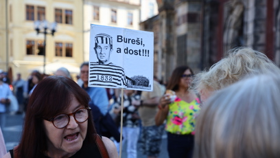 FOTO: Demonstrace na Staroměstském náměstí v Praze - 28.září 2026.