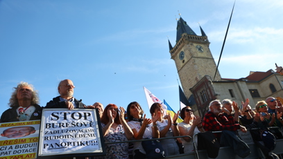 FOTO: Demonstrace na Staroměstském náměstí v Praze - 28.září 2026.