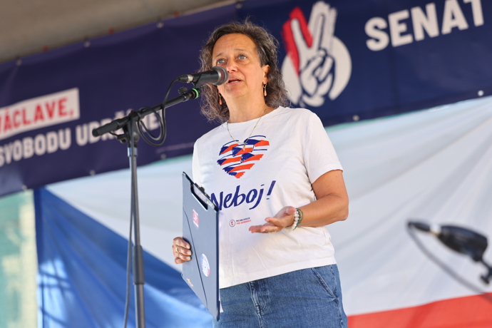 FOTO: Demonstrace na Staroměstském náměstí v Praze - 28.září 2026. – stránka 11