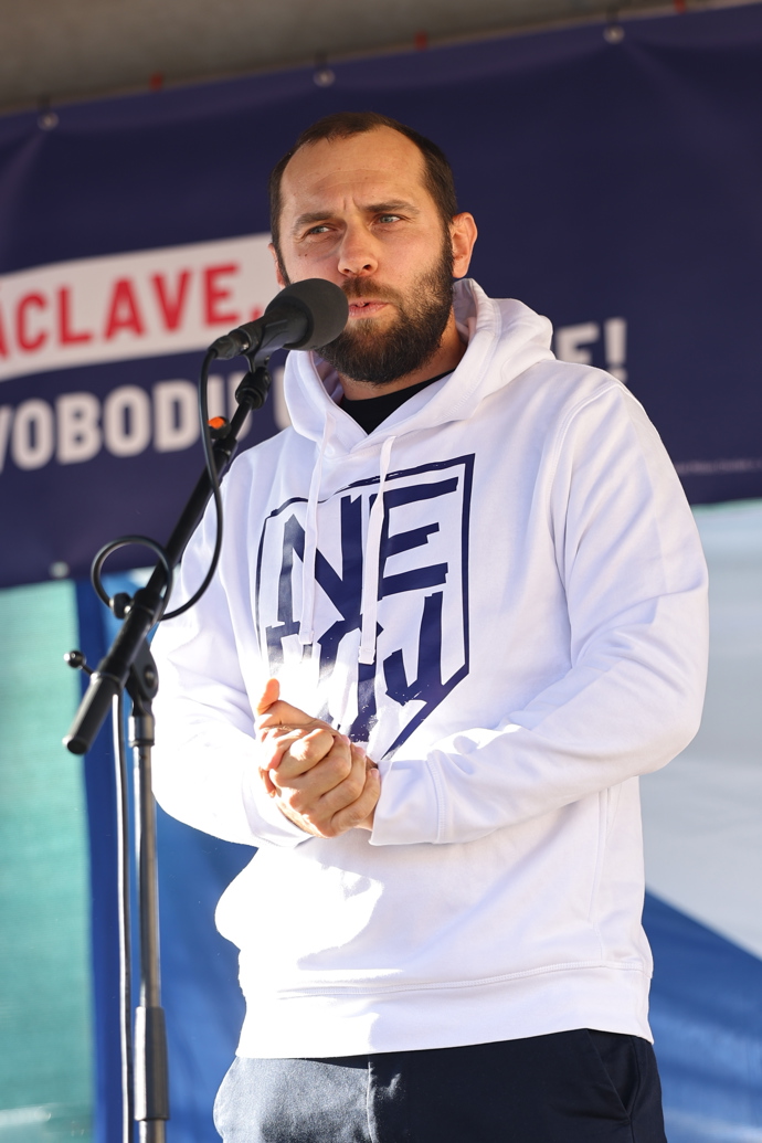 FOTO: Demonstrace na Staroměstském náměstí v Praze - 28.září 2026. – stránka 8