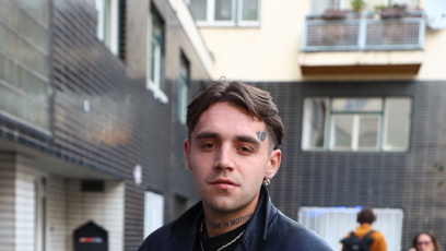 FOTO: Adam má v novém seriálu roli.