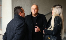 Podnikatel Marek Vít s manželkou na pohřbu Marie Benešové.