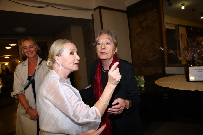FOTO: Dámy byly celý večer středem pozornosti. – stránka 5