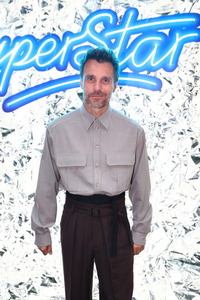 FOTO: Leoš Mareš je novým moderátorem SuperStar 2026. – stránka 24