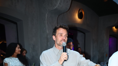 FOTO: Moderátor Leoš Mareš.