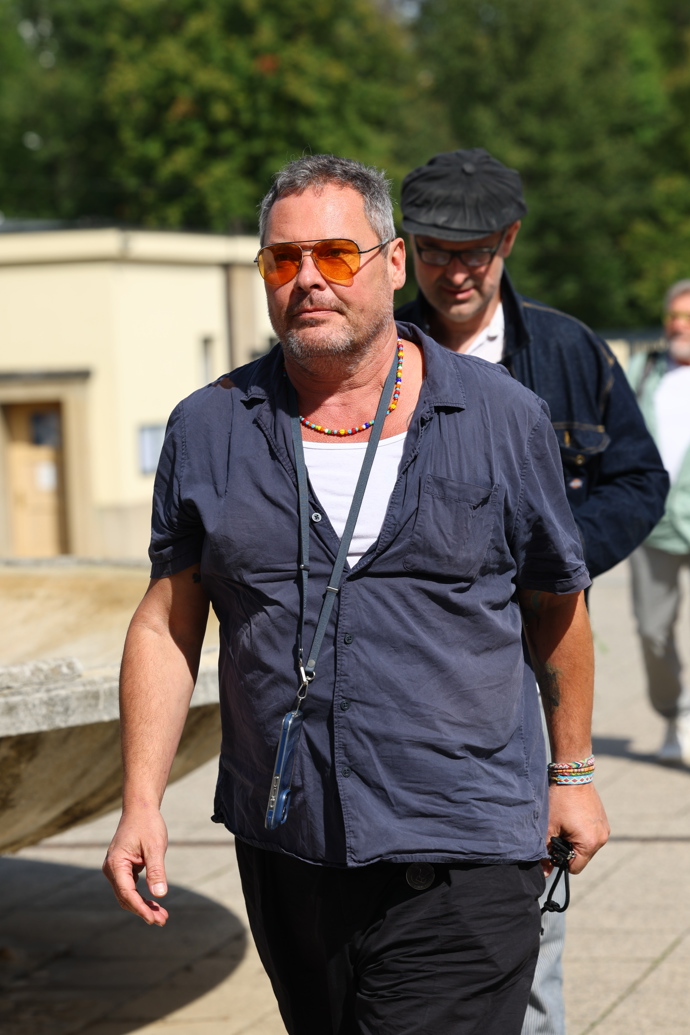 FOTO: Pohřeb Luďka Hrzala. – stránka 126