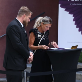 Václav Neckař mladší byl jediným synem Václava Neckaře.