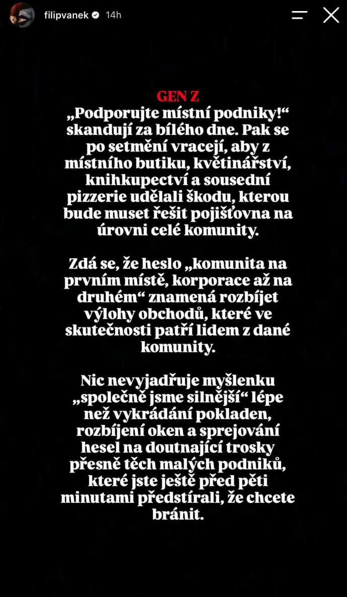 FOTO: Filip Vaněk vidí v demonstraci pouze pokrytecké skandování.
