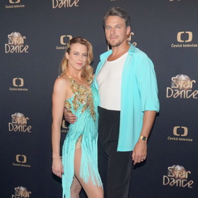 1. díl 14. řady StarDance odstartoval a Vojta Dyk a jeho taneční partnerka Catharina Malek byli nepřehlédnutelní.