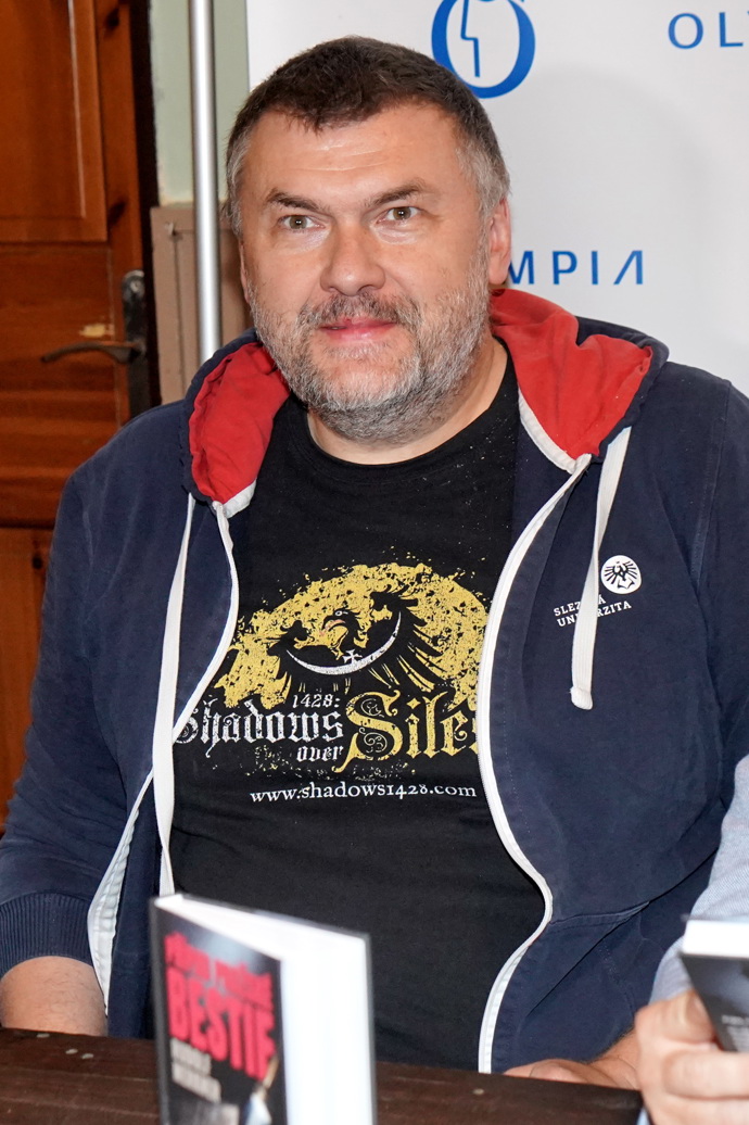 FOTO: Na slavnostním křtu nechyběl ani spisovatel Leoš Kyša. – stránka 3