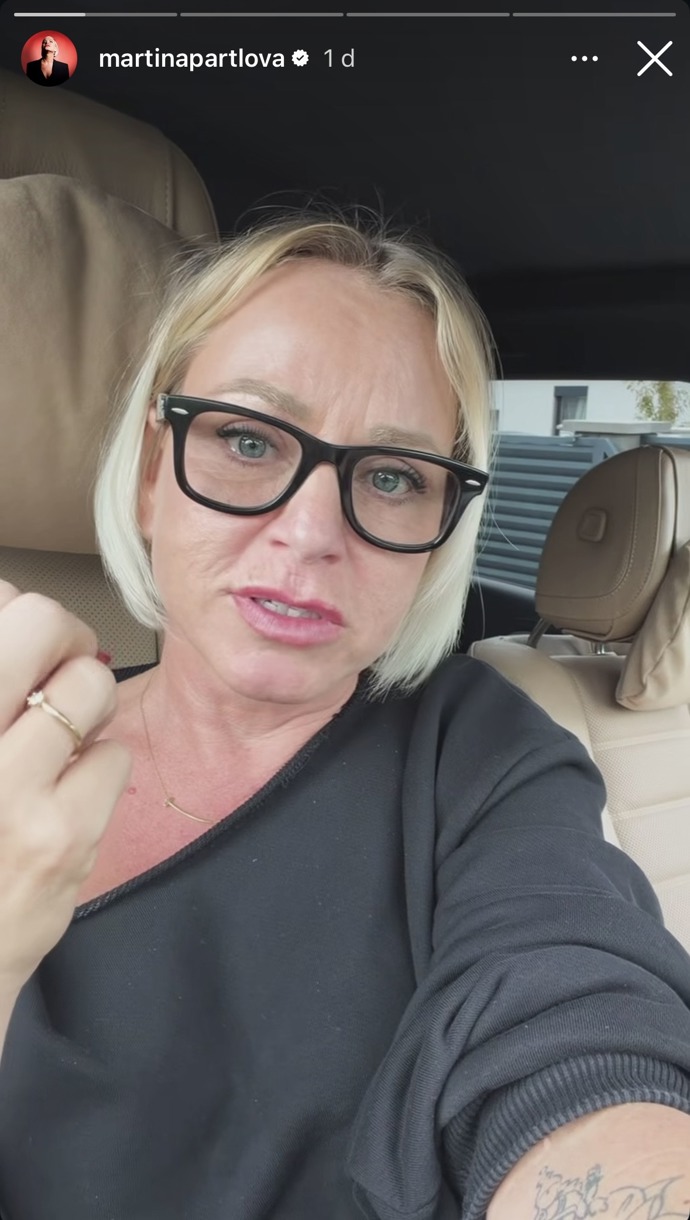 FOTO: Martina Pártlová se snubním prstýnkem pochlubila na sociálních sítích. – stránka 3