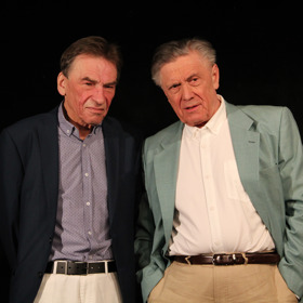 František Němec a Petr Kostka v inscenaci Pan Halpern a pan Johnson.