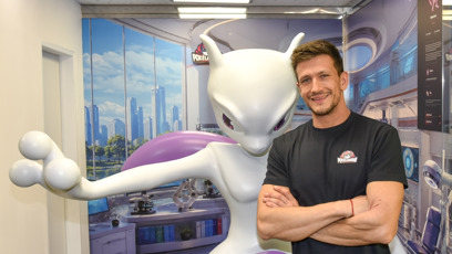 FOTO: Jan Solfronk na otevření prvního muzea soukromé sbírky karet Pokémon na světě.