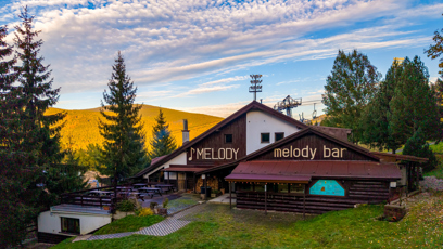 FOTO: Součástí objektu je také venkovní Melody bar.