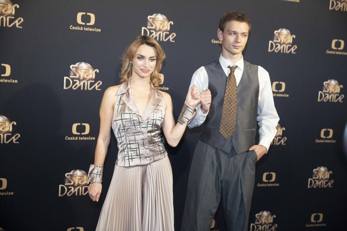 FOTO: Natálie Otáhalová a Tomas Sean Pšenička. – stránka 11