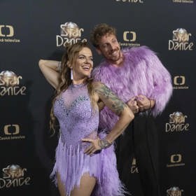Marta Jandová a Martin Prágr zatančili sambu.