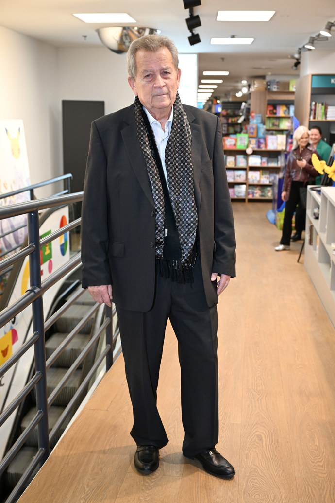 FOTO: Nechyběl ani otec Petra Kolečka, Jiří. – stránka 3