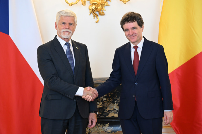 FOTO: Petr Pavel a Nicușor Dan, prezident Rumunska. – stránka 8