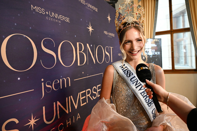 FOTO: Dominika Viktorie Kotoučková během rozhovoru pro eXtra.cz. – stránka 1