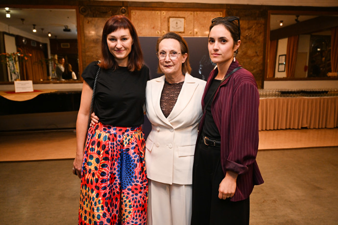 FOTO: Milena Steinmasslová s kolegyněmi.