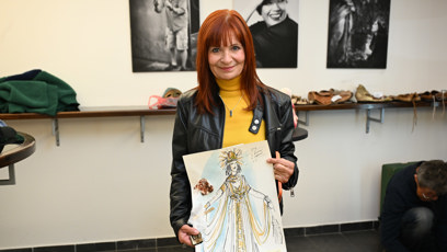 FOTO: Ljuba Krbová v divadla Broadway.