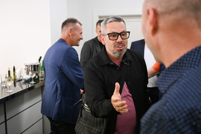 FOTO: Dorazil i bývalý fotbalista a trenér Pavel Horváth. – stránka 18