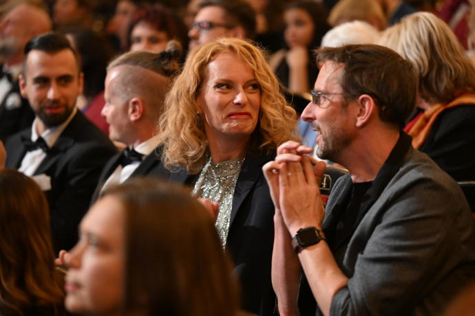 FOTO: Kristina Kloubková se ohlížela. – stránka 24