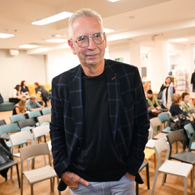 Petr Neužil žasne nad energii Jiřiny Bohdalové.