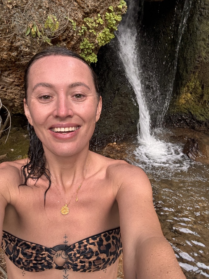 Foto k tématům ženy, Životní styl, koupání – stránka 2