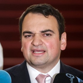 Narek Karapetjan označil potyčku za „normální rvačku mezi muži v arménském stylu“.