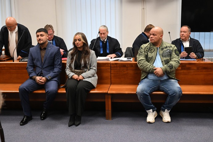 FOTO: Hard Rico u soudu. – stránka 1