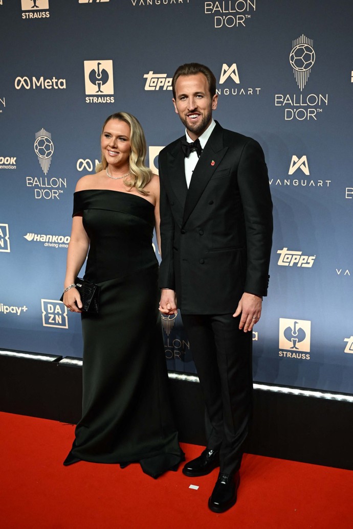 FOTO: Harry Kane s manželkou na vyhlášení ankety Zlatý míč. – stránka 4