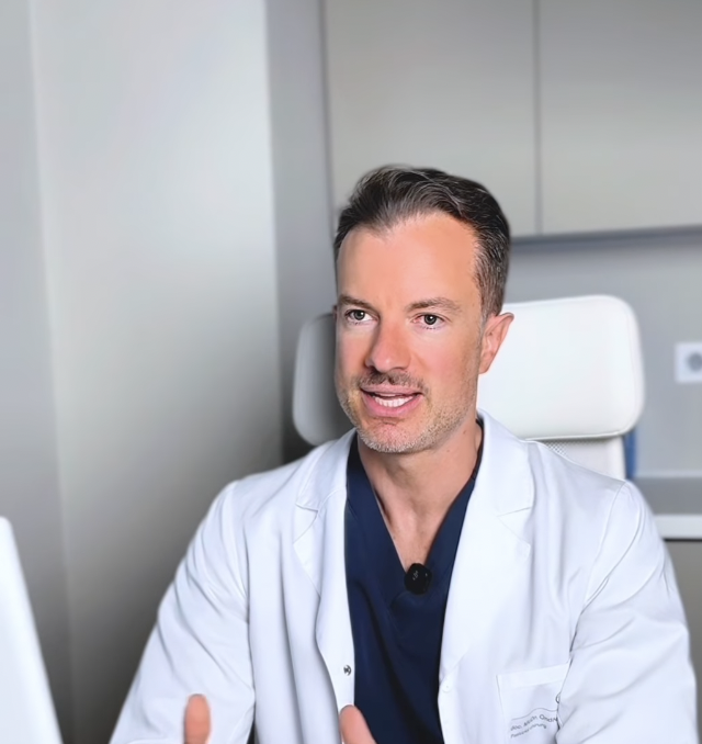 Monika Bagárová otevřeně o bolestivém trápení. Fanoušky vzala na kliniku a ukázala se i v nemocničním plášti Monika Bagárová otevřeně o bolestivém trápení. Fanoušky vzala na kliniku a ukázala se i v nemocničním plášti