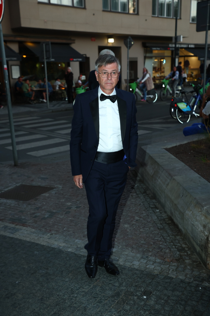 FOTO: Akci si samozřejmě nemohl nechat ujít ředitel České televize Hynek Chudárek. – stránka 113