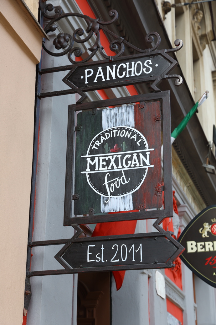 FOTO: Restaurace Pancho's nabízí tradiční mexickou kuchyni. – stránka 81