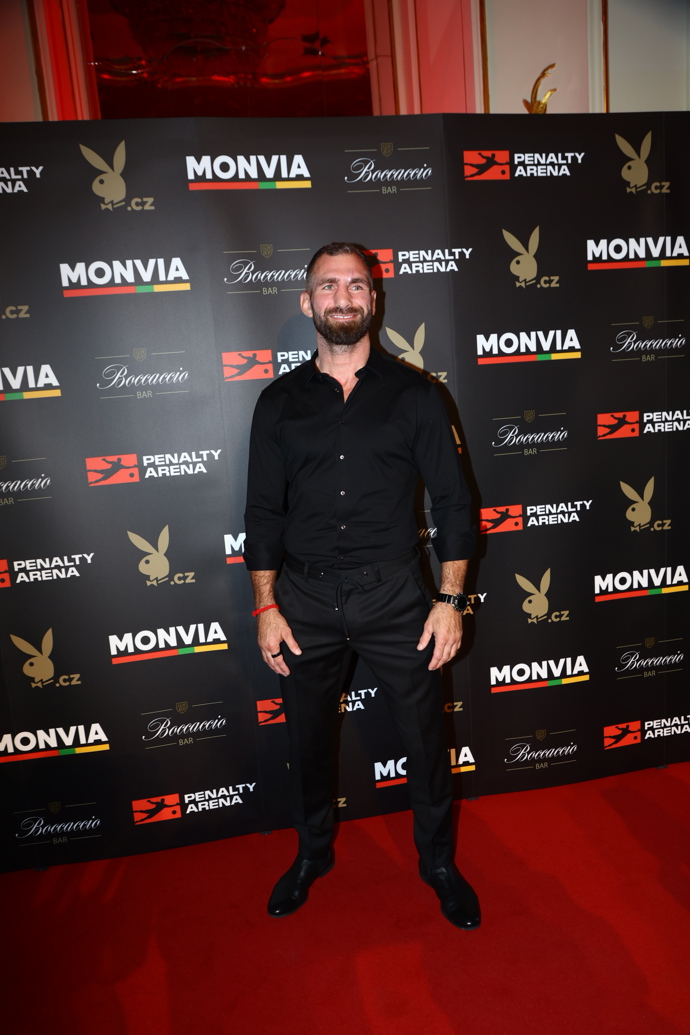 FOTO: André Reinders promluvil o svých svěřencích. – stránka 2