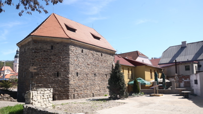 FOTO: Restaurace Bašta z venku.