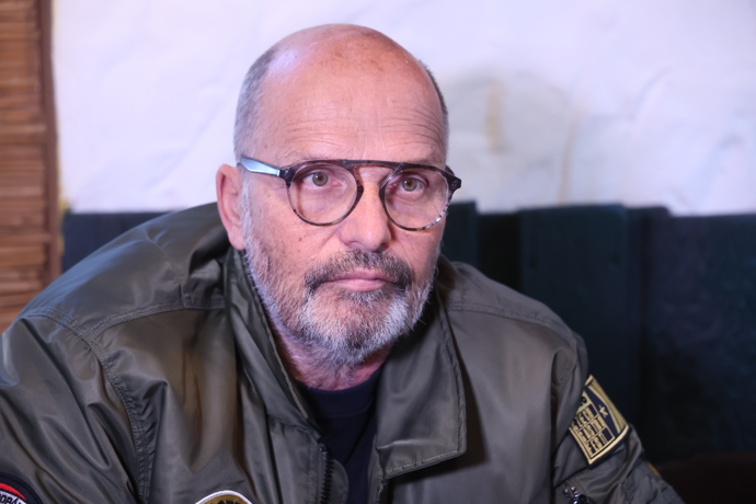 FOTO: Zdeněk Pohlreich v restauraci Pancho´s v Plzni. – stránka 103