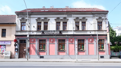 FOTO: Takhle vypadala restaurace po tří měsíční kontrole šéfa.