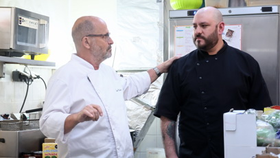 FOTO: Pozval si na to Oskara, kuchaře z Mexické restaurace v Holešovicích.